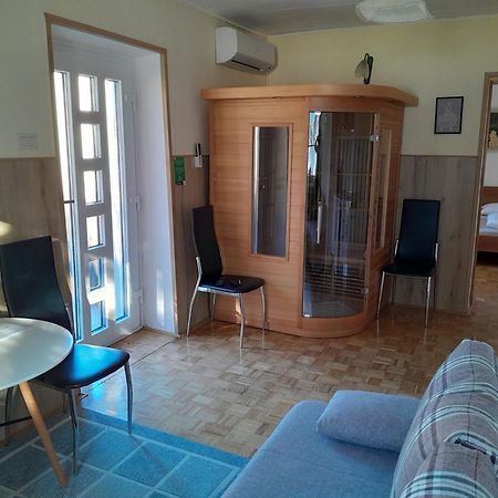 Chalet And Apartment Zonir With Sauna Kobarid Exterior photo